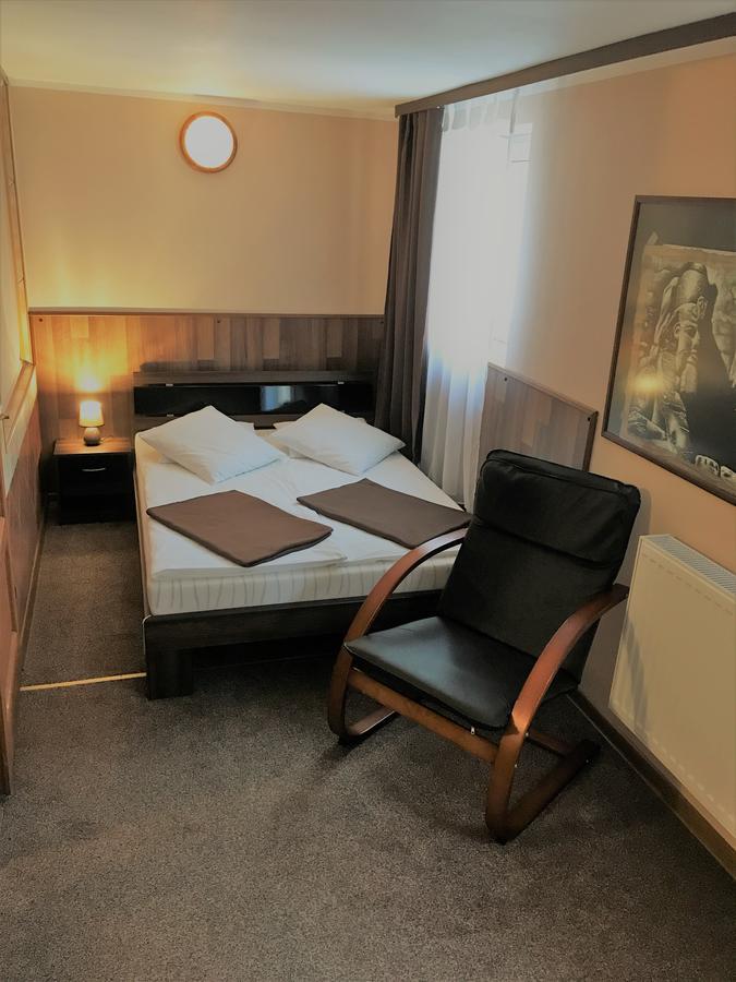 Hotel Villa Rezydent Vratislav Exteriér fotografie
